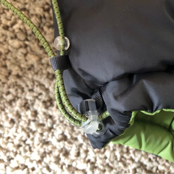 NWOT, L.L. Bean, puffer vest, reversible, gray/charcoal/ lime, pockets, size S - Picture 8 of 9